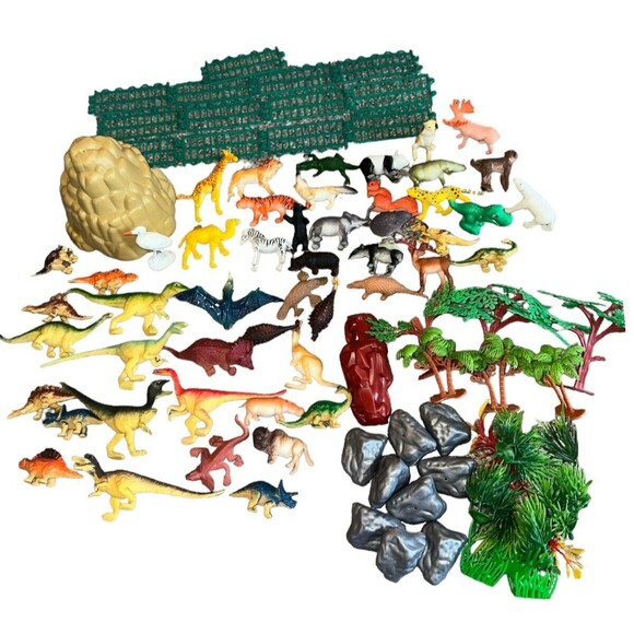 Jurassic Dinosaur Zoo Animal Figures Play Set with Mat 50+ PCS Realistic - Picture 3 of 14